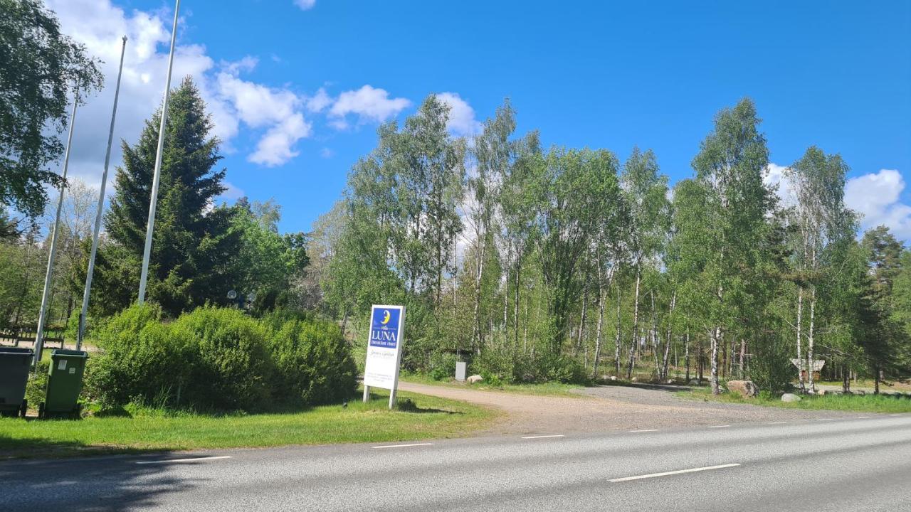 Villa Luna Breakfast Hotel Killeberg Екстер'єр фото