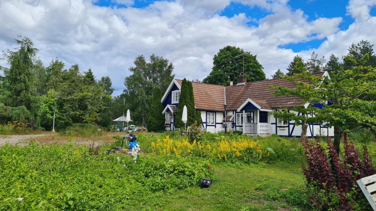 Villa Luna Breakfast Hotel Killeberg Екстер'єр фото